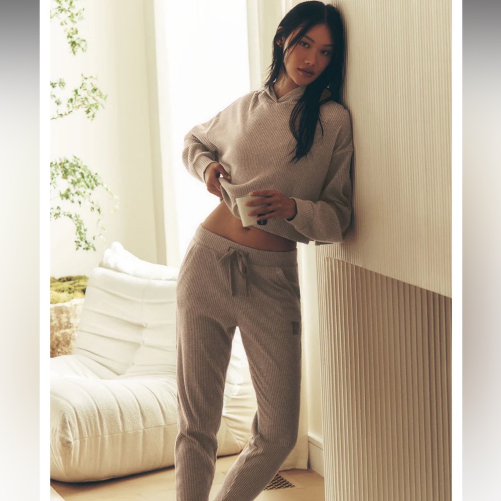 Alo Brown Ribbed Jogger